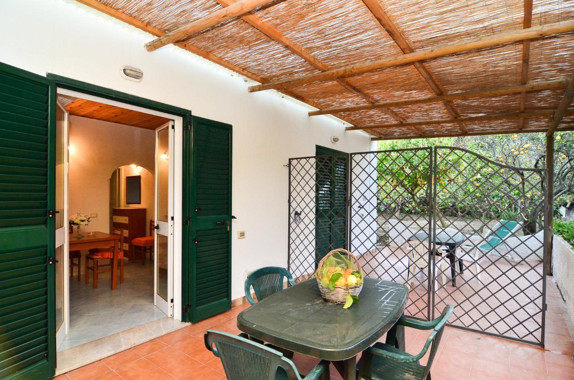 Residence Limoneto Ischia Форио Экстерьер фото