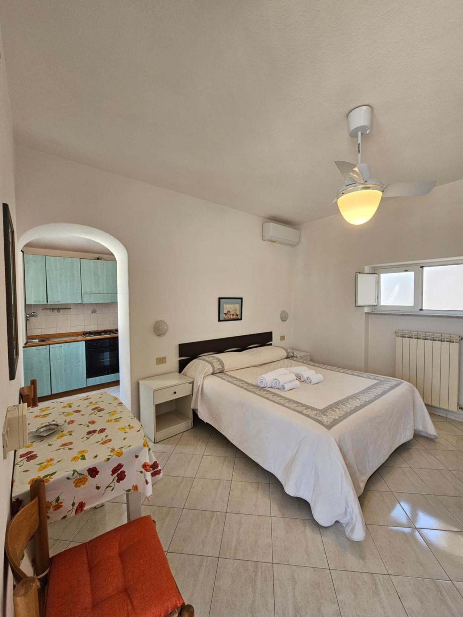 Residence Limoneto Ischia Форио Экстерьер фото